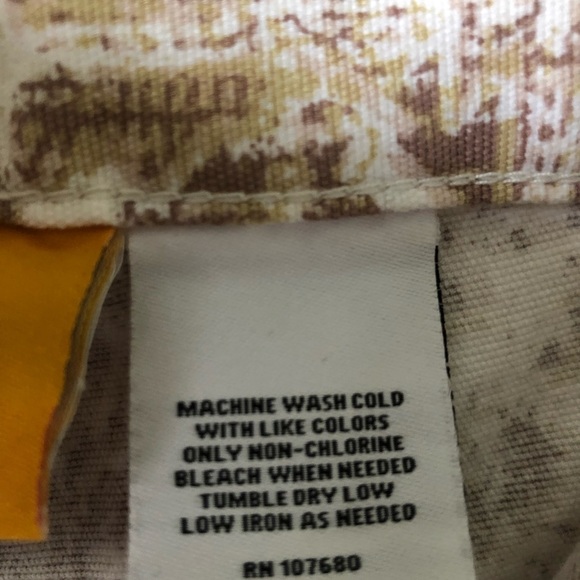 Capris - Picture 4 of 5